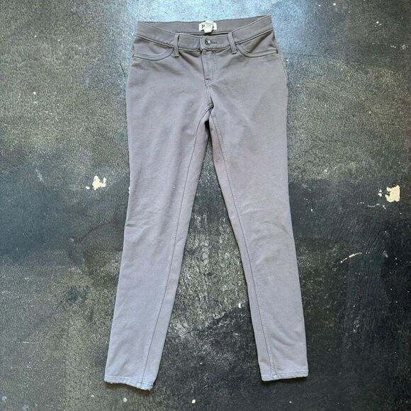Mudd Women's Solid Cotton Blend Pants Gray Size 5 Low Rise Style Essential - Picture 1 of 14